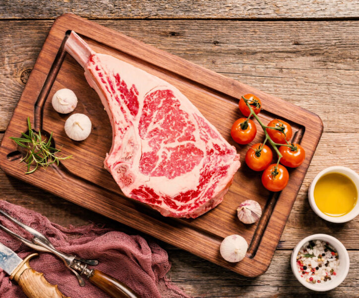 Wagyu Tomahawk Steak